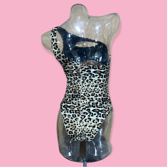 ONE PIECE SWIMSUIT - Picture 3 of 3